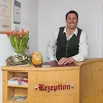 Ederhof 3*