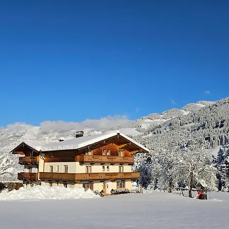 Ederhof 3*