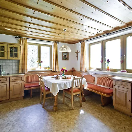 בית הארחה Ederhof